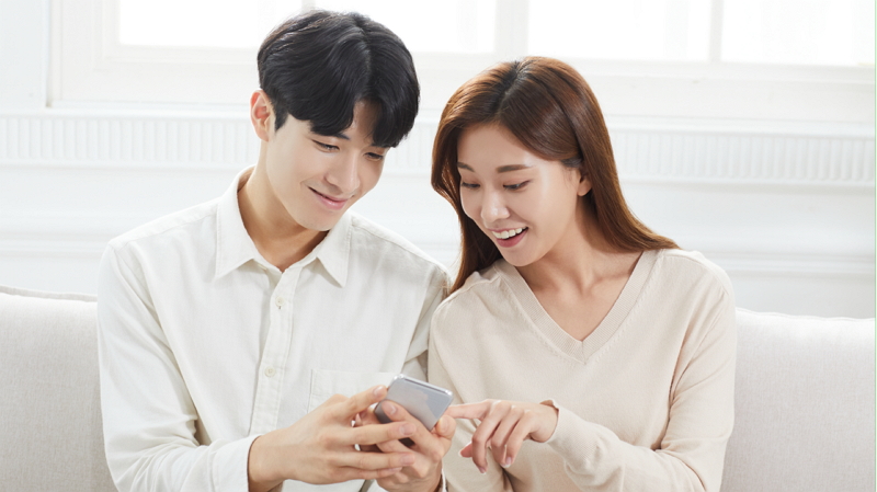 모르는 사이에 활짝 오픈? 알수록 제대로 보호하는 ‘모바일 개인정보’